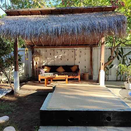 Gili Moonlight Retreat Villa Gili Air Exterior photo