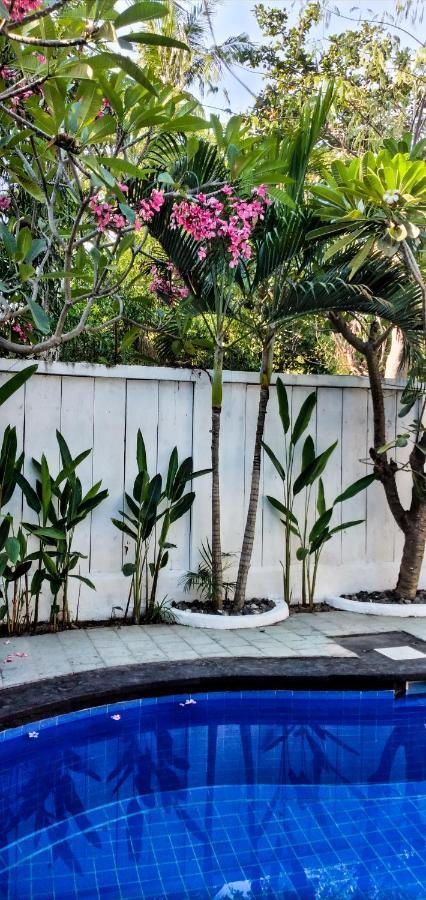 Gili Moonlight Retreat Villa Gili Air Exterior photo